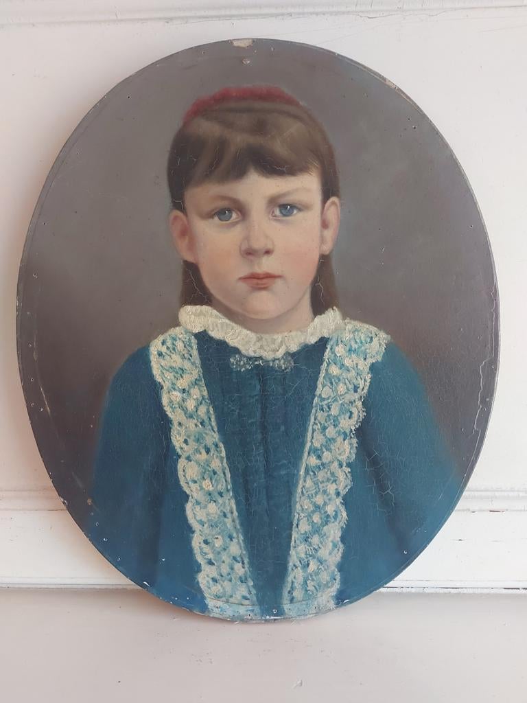 Antiek ovaal schilderij: Portret van een meisje, Ophalen of Verzenden