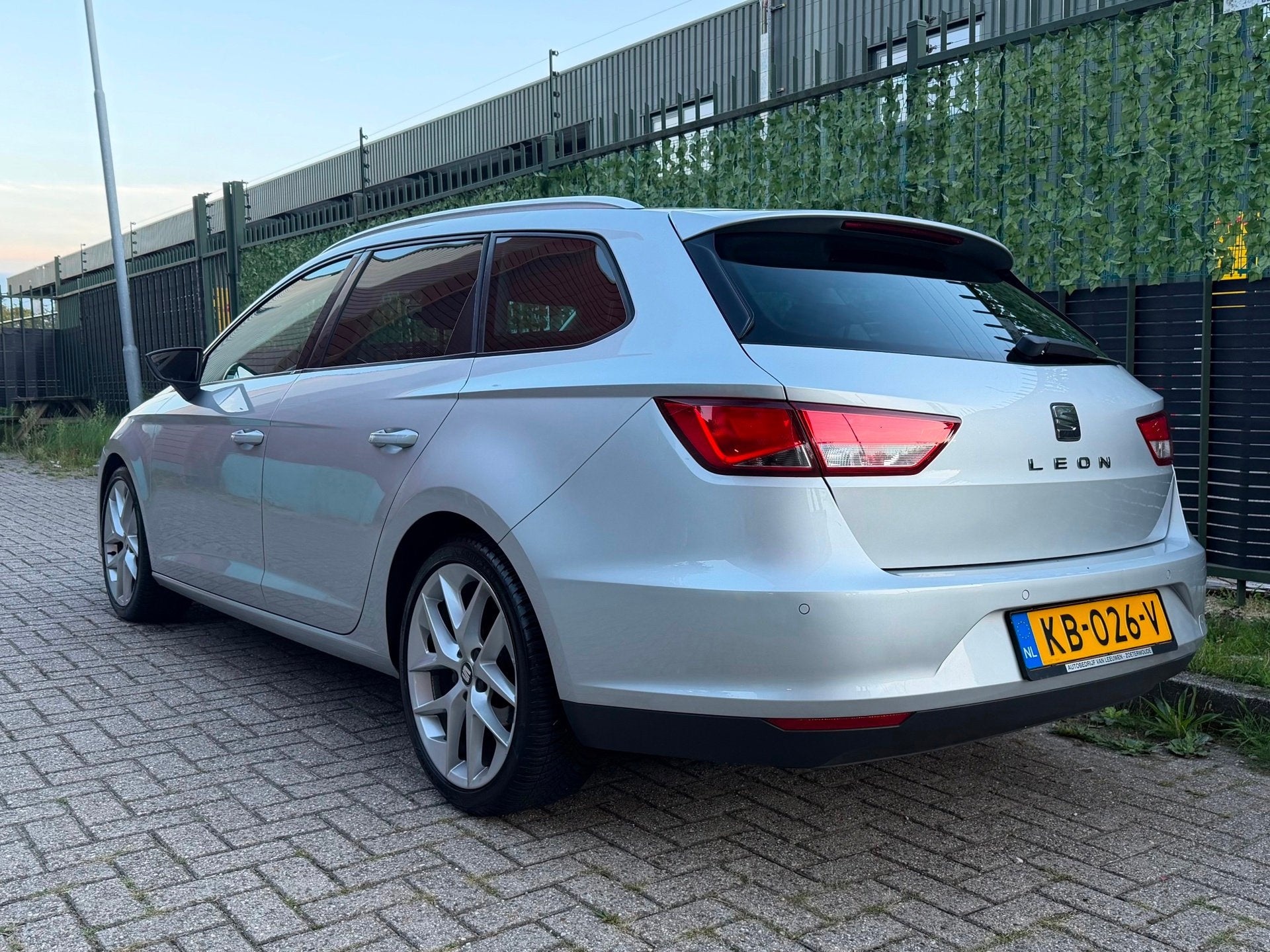 Foto 3 van Seat Leon ST 1.0 EcoTSI Style Connect 2016 CRUISE|NAVI|NAP