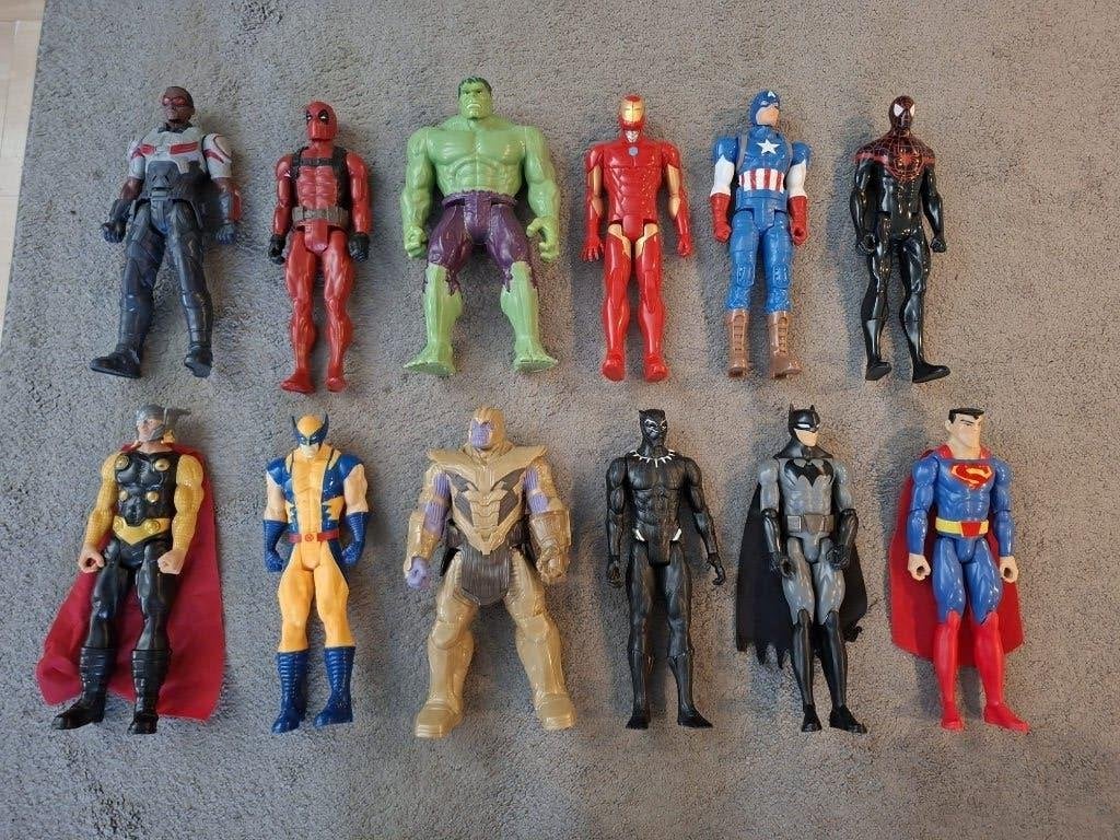 12 Actiefiguren (Marval), Ophalen of Verzenden, Gebruikt