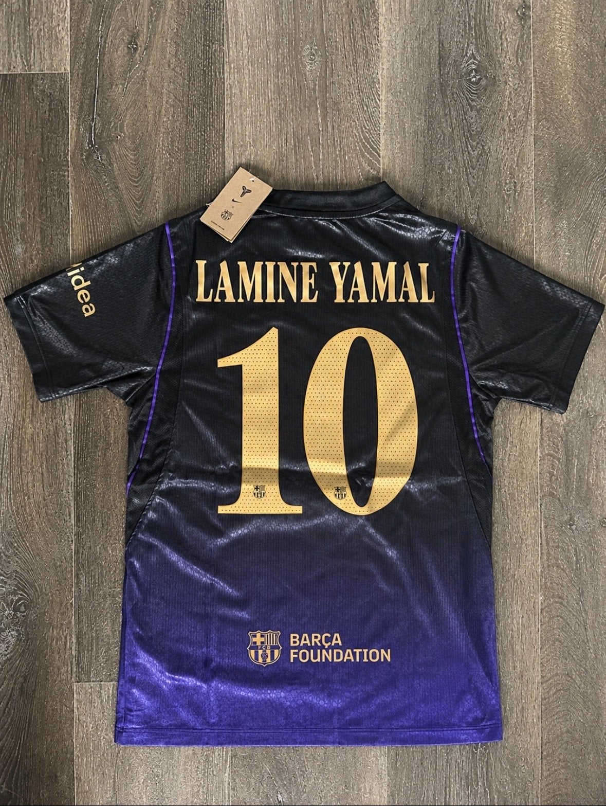 FC Barcelona Lamine Yamal Shirt NEW, Maat M, Verzenden, Nieuw, Shirt