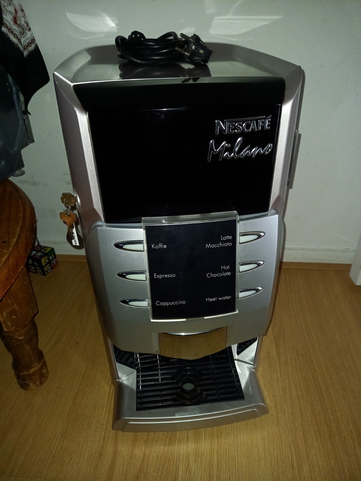 Nescafe Milano Alegria Koffiemachine (lekkage), Ophalen, Gebruikt, Koffiemachine