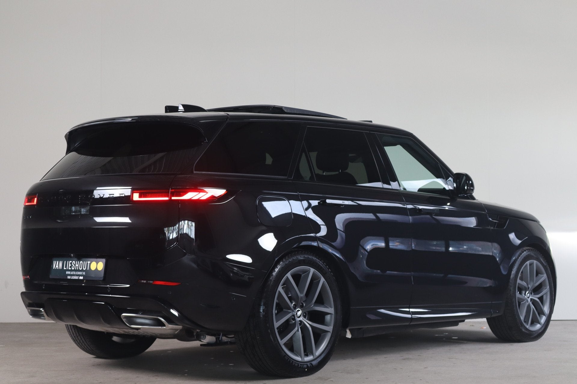 Land Rover Range Rover Sport 3.0 P460 Dynamic SE Black/ Hand, Automaat, 2294 kg, Bedrijf, SUV of Terreinwagen