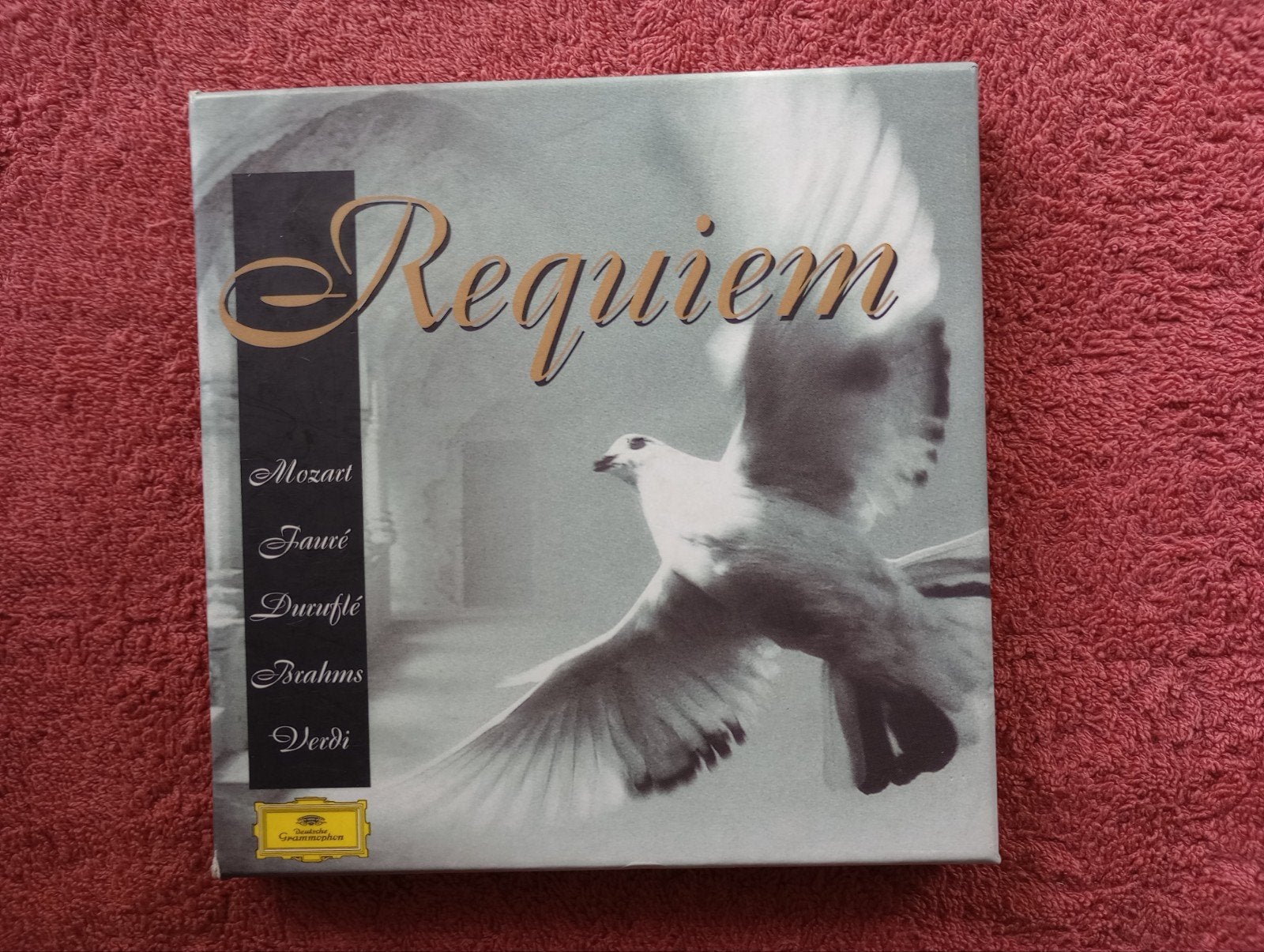 Requiem - Mozart Fauré Duruflé Brahms Verdi 5CD box, Boxset, Gebruikt, Ophalen of Verzenden, Romantiek
