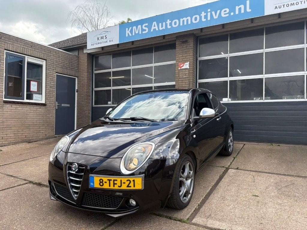 Alfa Romeo MiTo 0.9 Turbo, 2014, 119.000 km, nw koppeling, Auto's, Voorwielaandrijving, Automatische klimaatregeling, Stof, Bruin