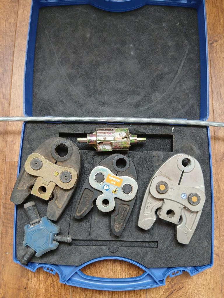 Uponor   persbekken 16mm, 20mm, 25mm, Ophalen