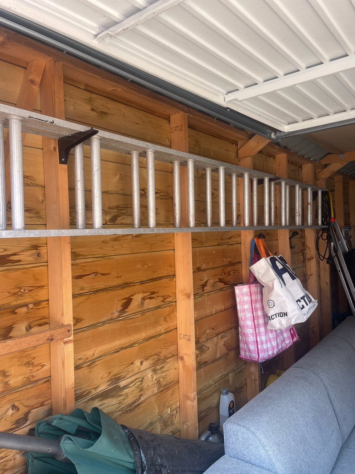 Mooie aluminum Uitschuifbare Ladder/ 6 meter lang/ 24 treden, Ophalen, Gebruikt, Ladder, Opvouwbaar of Inschuifbaar