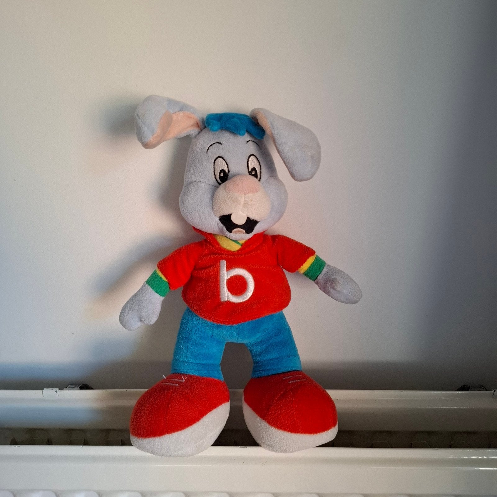 BOBO het konijn knuffel, Ophalen of Verzenden, Zo goed als nieuw, Konijn, Middelgroot (20 tot 80 cm)