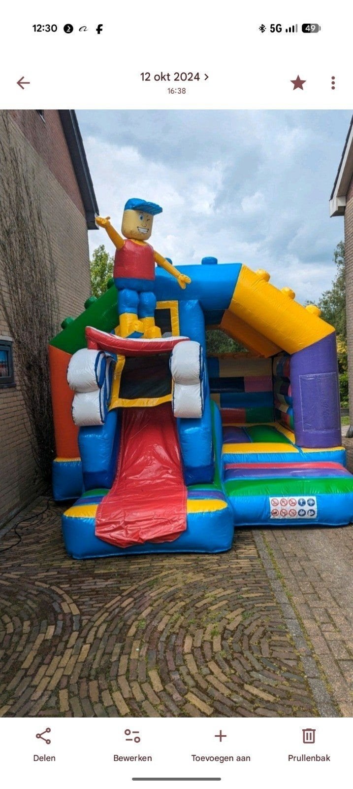 Springkussen Lego met glijbaan - Gratis bezorging! 80 euro, Ophalen of Verzenden, Gebruikt, Overige