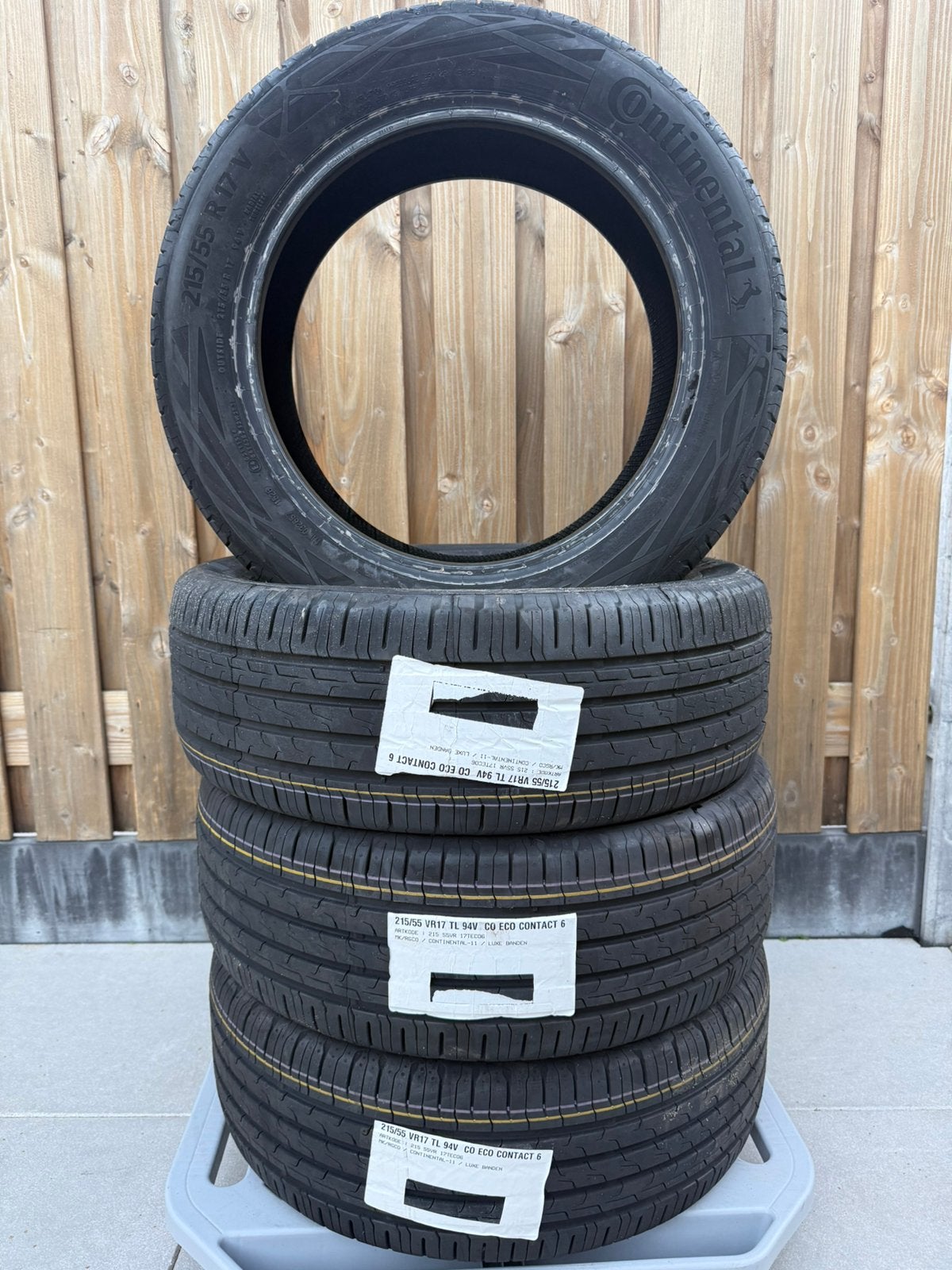 NIEUW! 215/55 R17 94V CONTINENTAL ECO CONTACT 6, Ophalen, 215 mm, Banden en Velgen, Nieuw