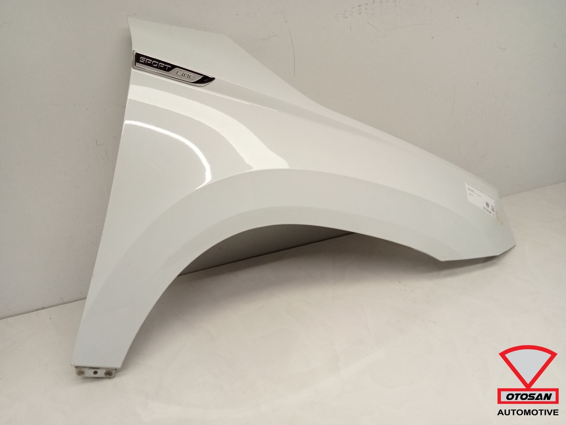 Skoda Karoq zijscherm spatbord rechts voor origineel, Skoda, Skoda Auto a.s., Gebruikt, Infoline@skoda-auto.cz