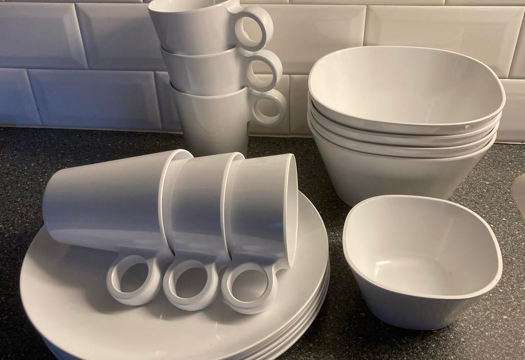 Mepal servies zgan zeer mooi, Caravans en Kamperen, Kampeeraccessoires, Ophalen of Verzenden, Zo goed als nieuw