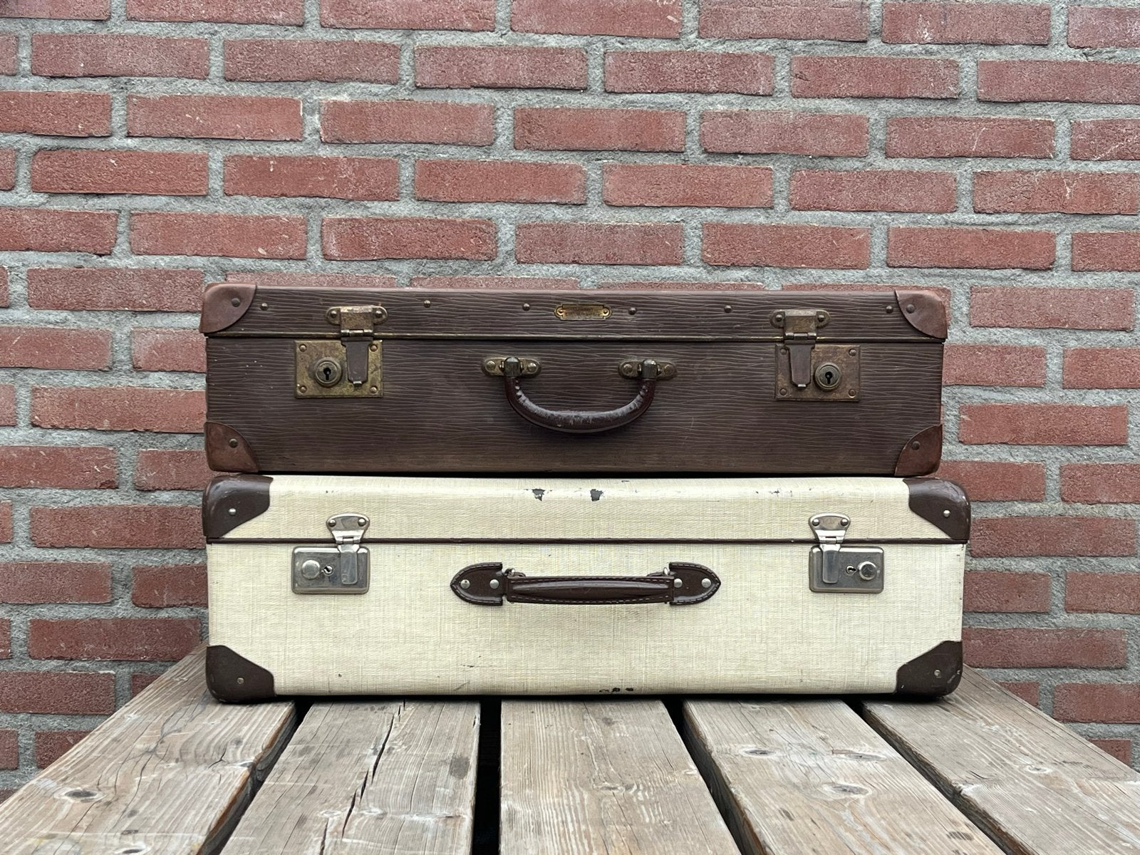 Twee vintage koffers - Bruin en Crème, Ophalen