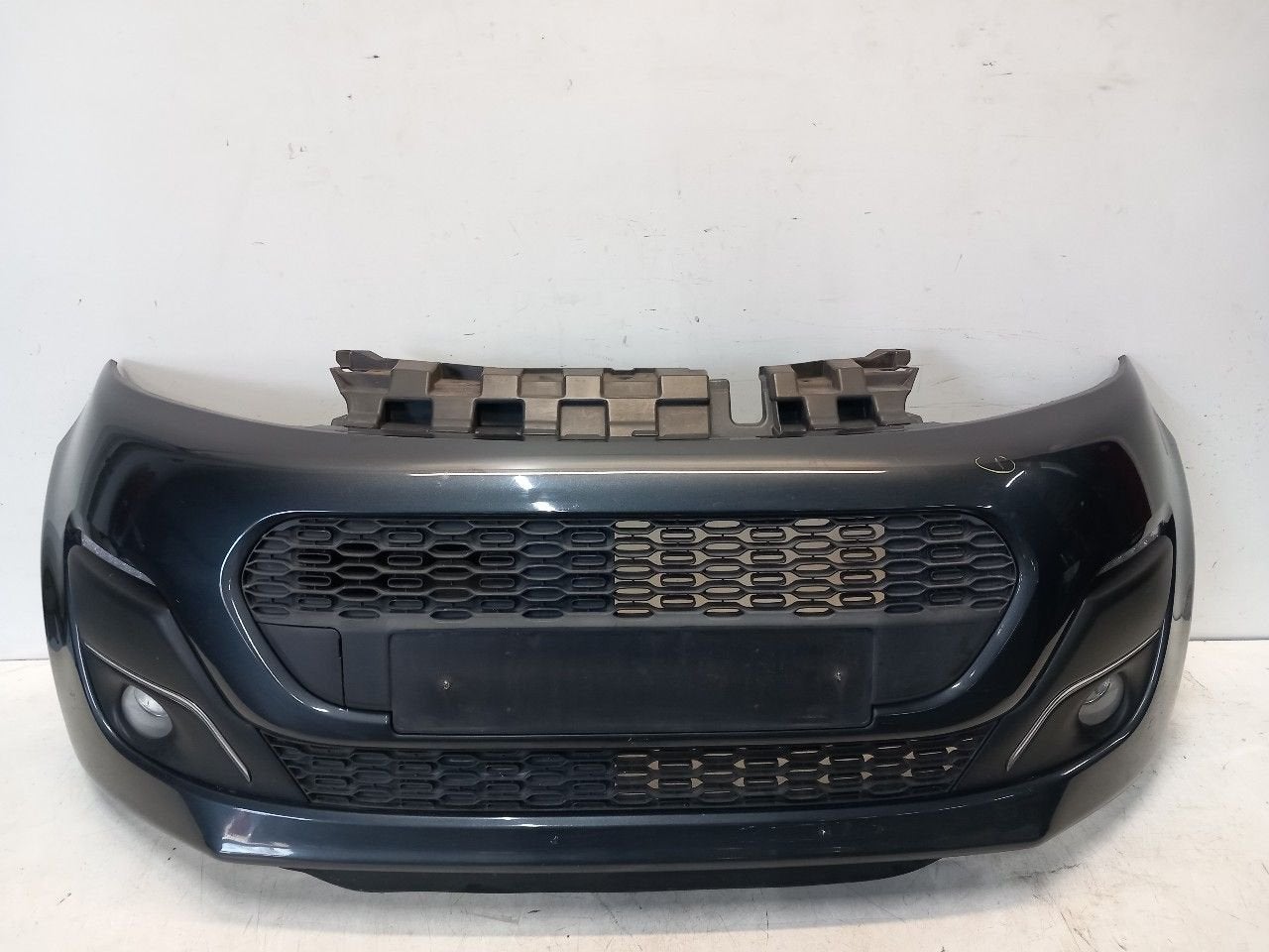 Bumper voor Peugeot 107, Onderdelen@venauto.nl, Van der Ven Autorecycling B.V., Gebruikt, Citroën