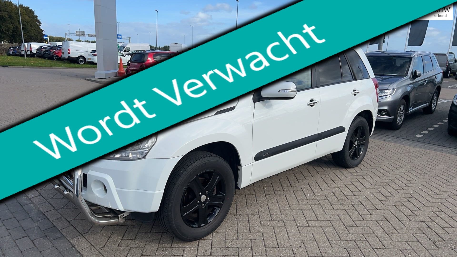Suzuki Grand Vitara 2.4 High Exe 4WD 170pk Automaat Clima Na, Auto's, Automaat, Euro 5, Stof, Gebruikt