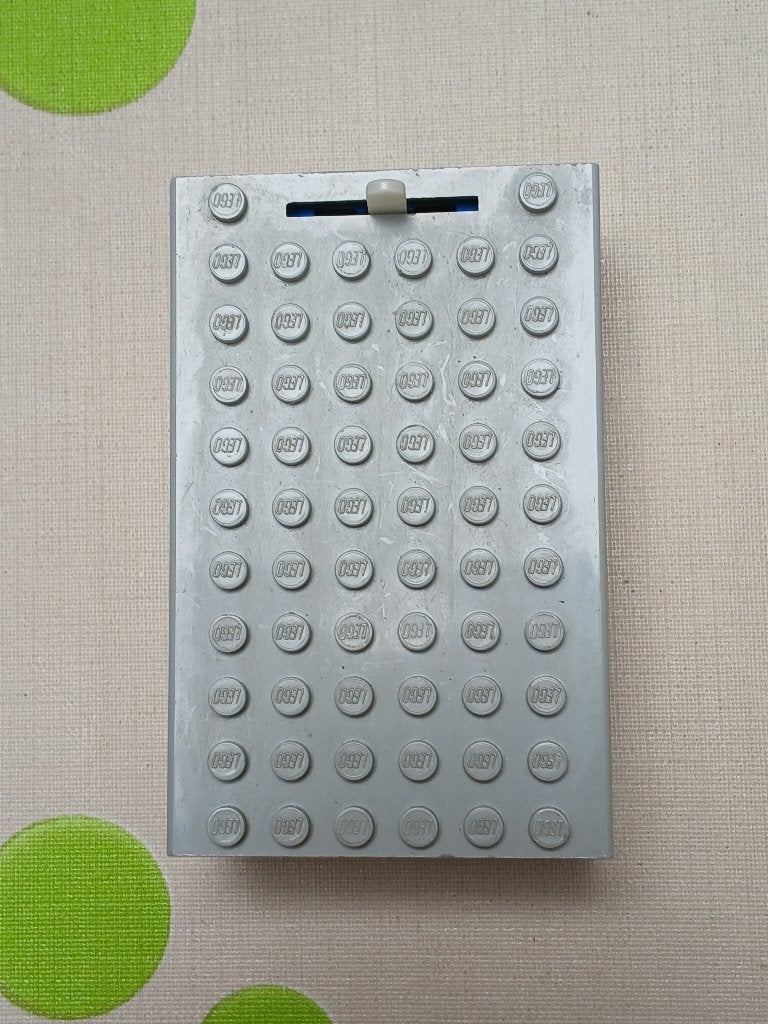 Lego bb0045c03 4.5V Battery Box licht grijs (2), Gebruikt, Lego, Accessoire, Ophalen of Verzenden