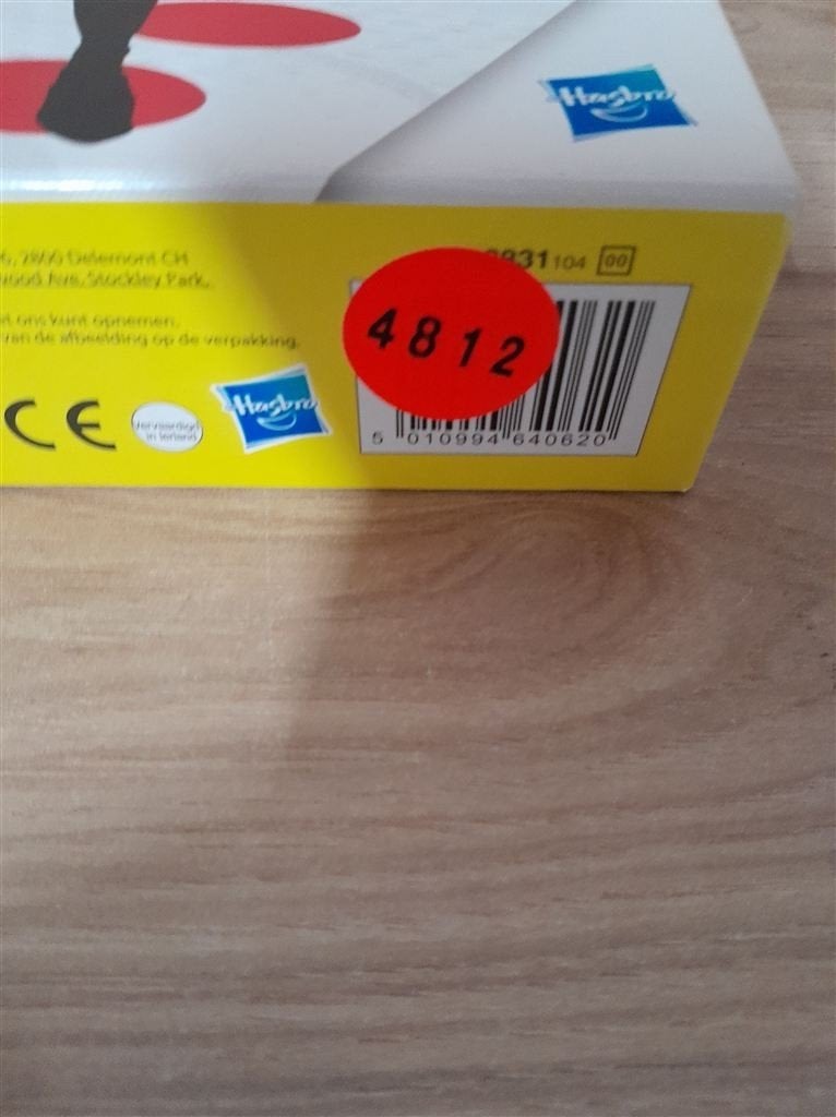 twister nieuwe editie - s4812, Verzenden, Zo goed als nieuw