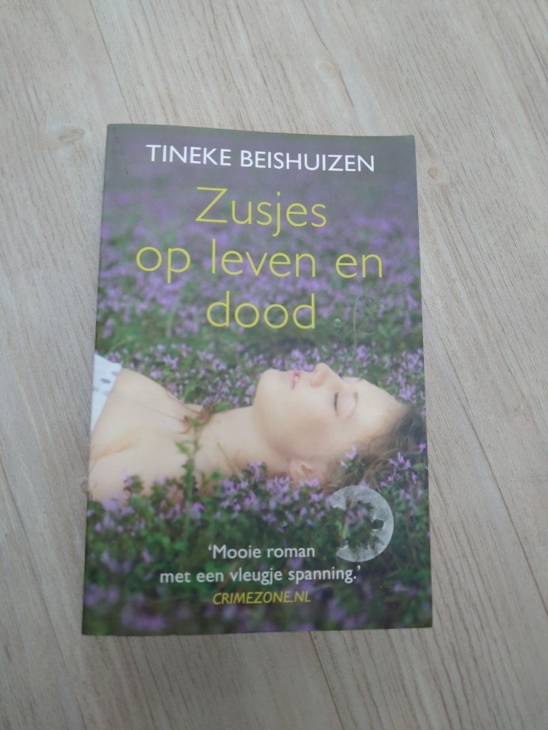 Tineke Beishuizen - Zusjes op leven en dood, Boeken, Ophalen of Verzenden, Zo goed als nieuw, Tineke Beishuizen