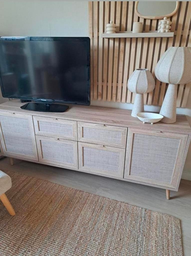 scandinavische dressoir en vitrine kast, Ophalen, Zo goed als nieuw, 25 tot 50 cm, 100 tot 150 cm