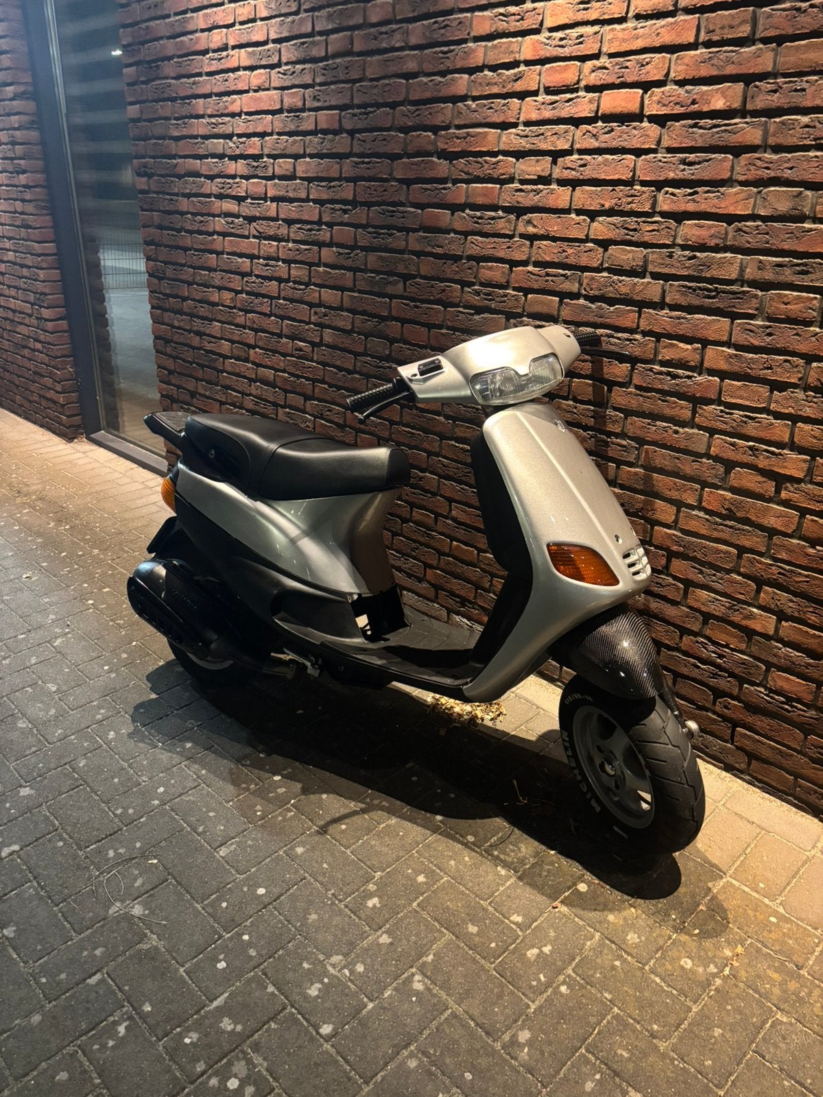 TERUIL! Piaggio Zip Type 3 SP 125 AC, Ophalen, Tweetakt, Maximaal 45 km/u, Zip