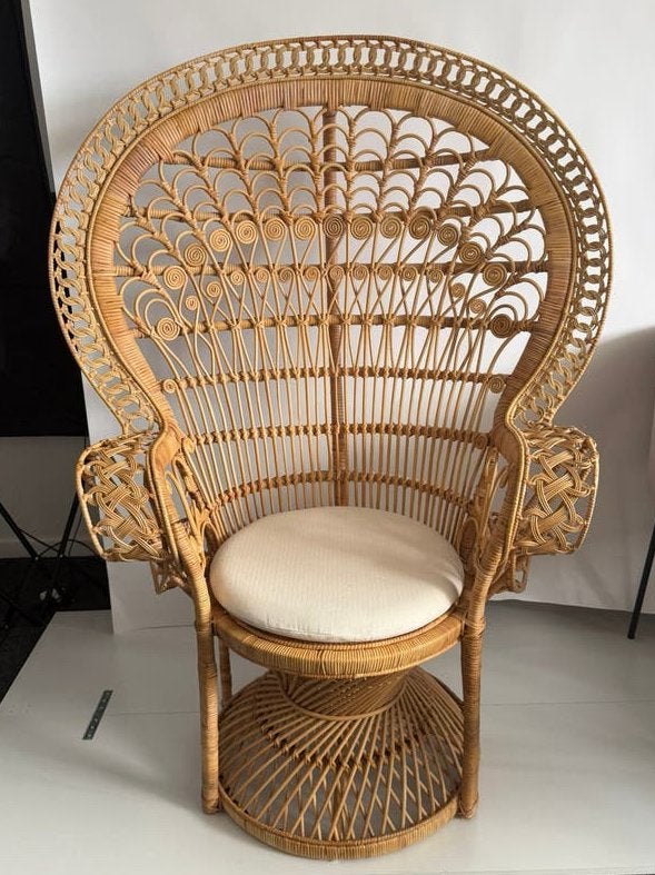 Rotan / luxe pauwstoel / peacock chair, Ophalen, Zo goed als nieuw, Bruin, Eén