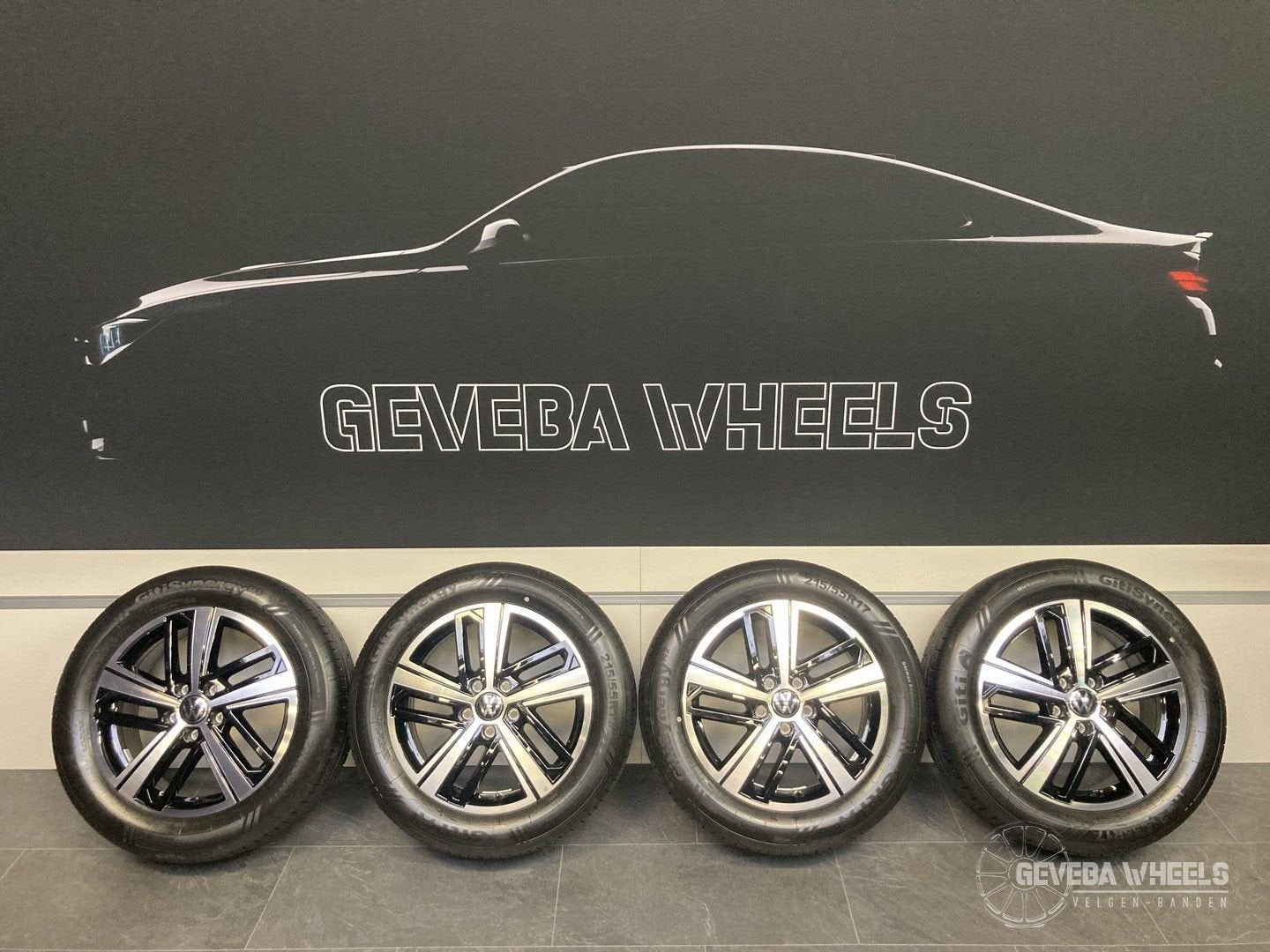 17” originele Volkswagen Caddy V ‘Colombo’ velgen + banden, -, -, Banden en Velgen, 17 inch