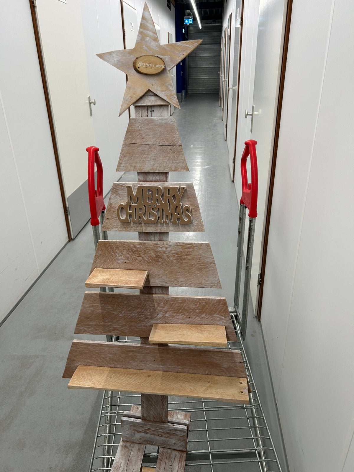Houten kerstboom, Ophalen, Gebruikt