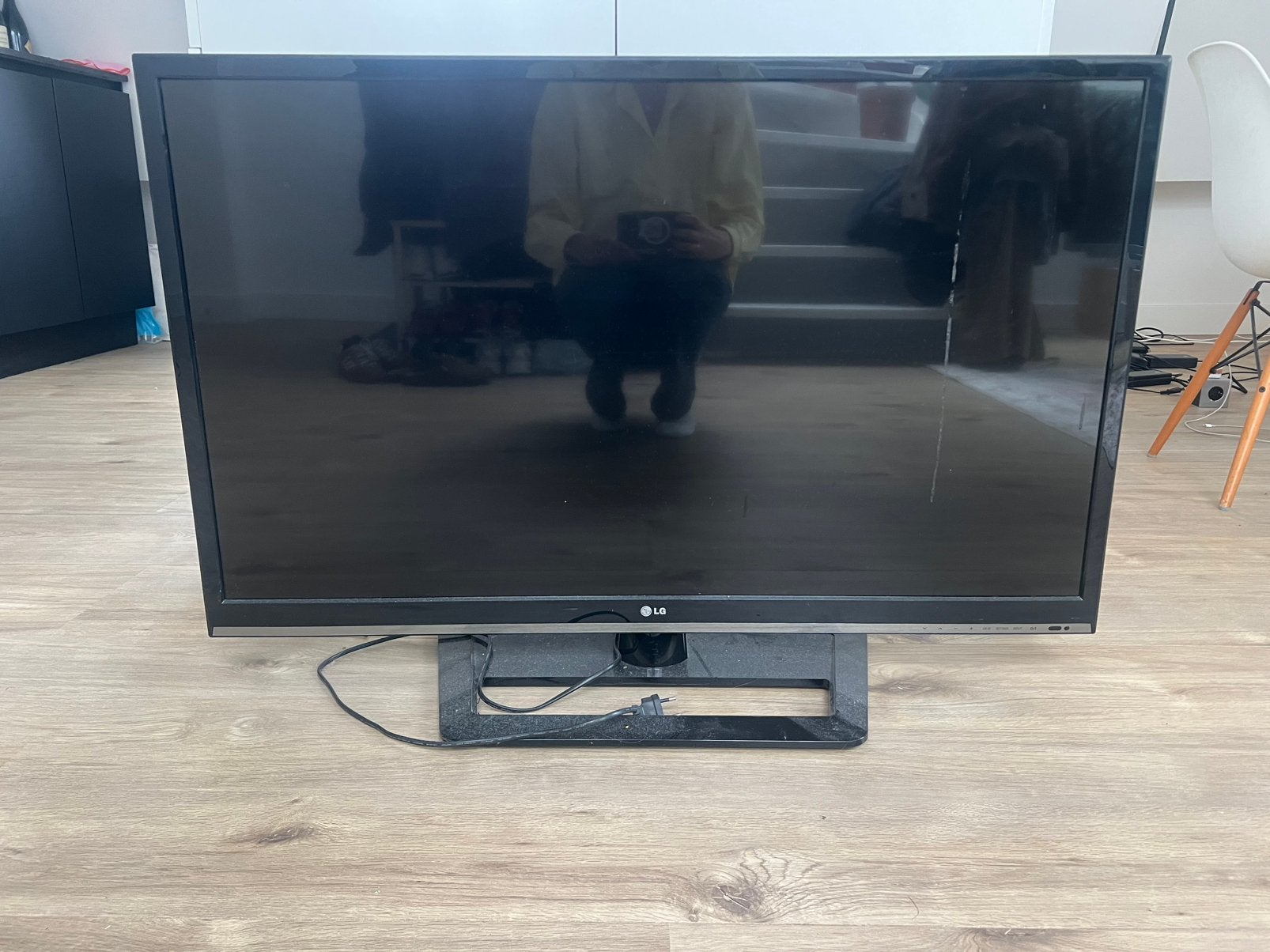 LG Smart TV - 42 inch, Audio, Tv en Foto, Televisies, Ophalen, Gebruikt, 50 Hz, 100 cm of meer