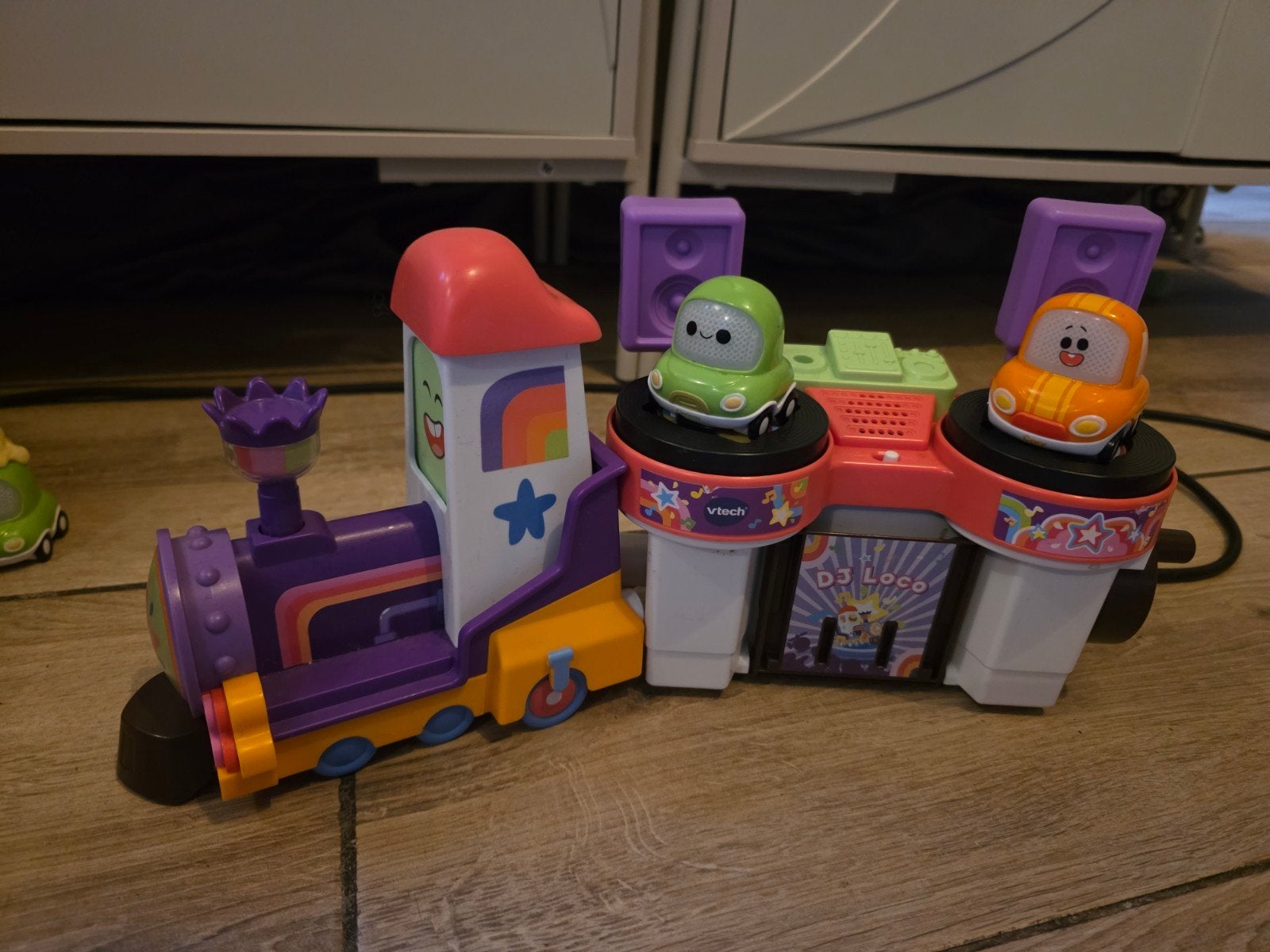 VTech Toet Toet Auto's Trein en DJ Loco Speelset, Ophalen of Verzenden, Zo goed als nieuw, Auto, Met licht