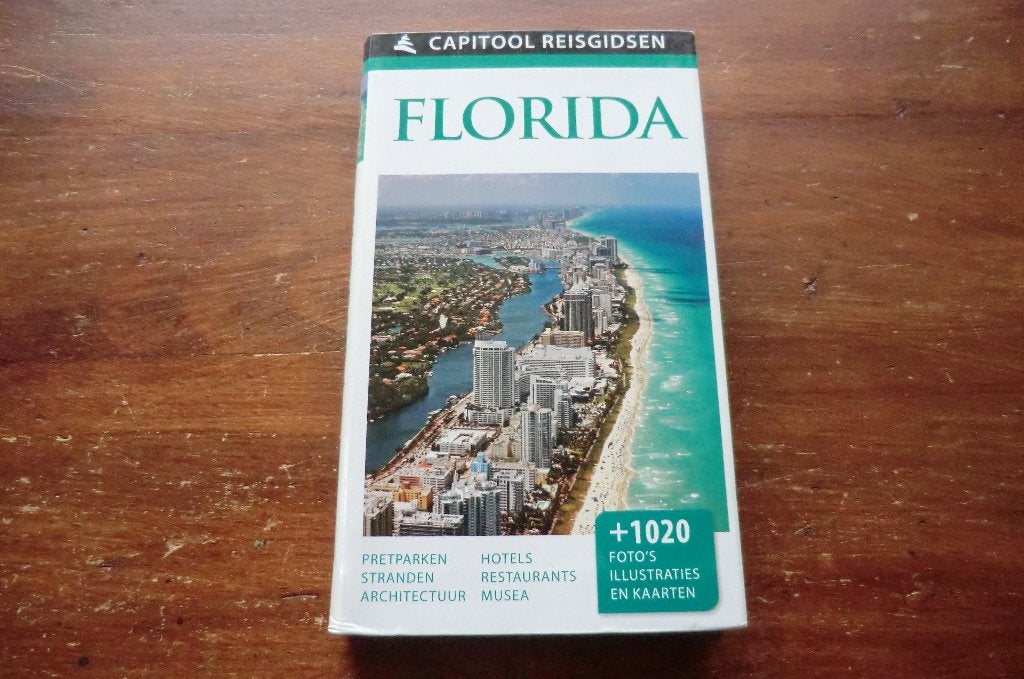 reisgids - Florida - capitool (2015), Boeken, Reisgidsen, Capitool, Ophalen of Verzenden, Zo goed als nieuw, Reisgids of -boek