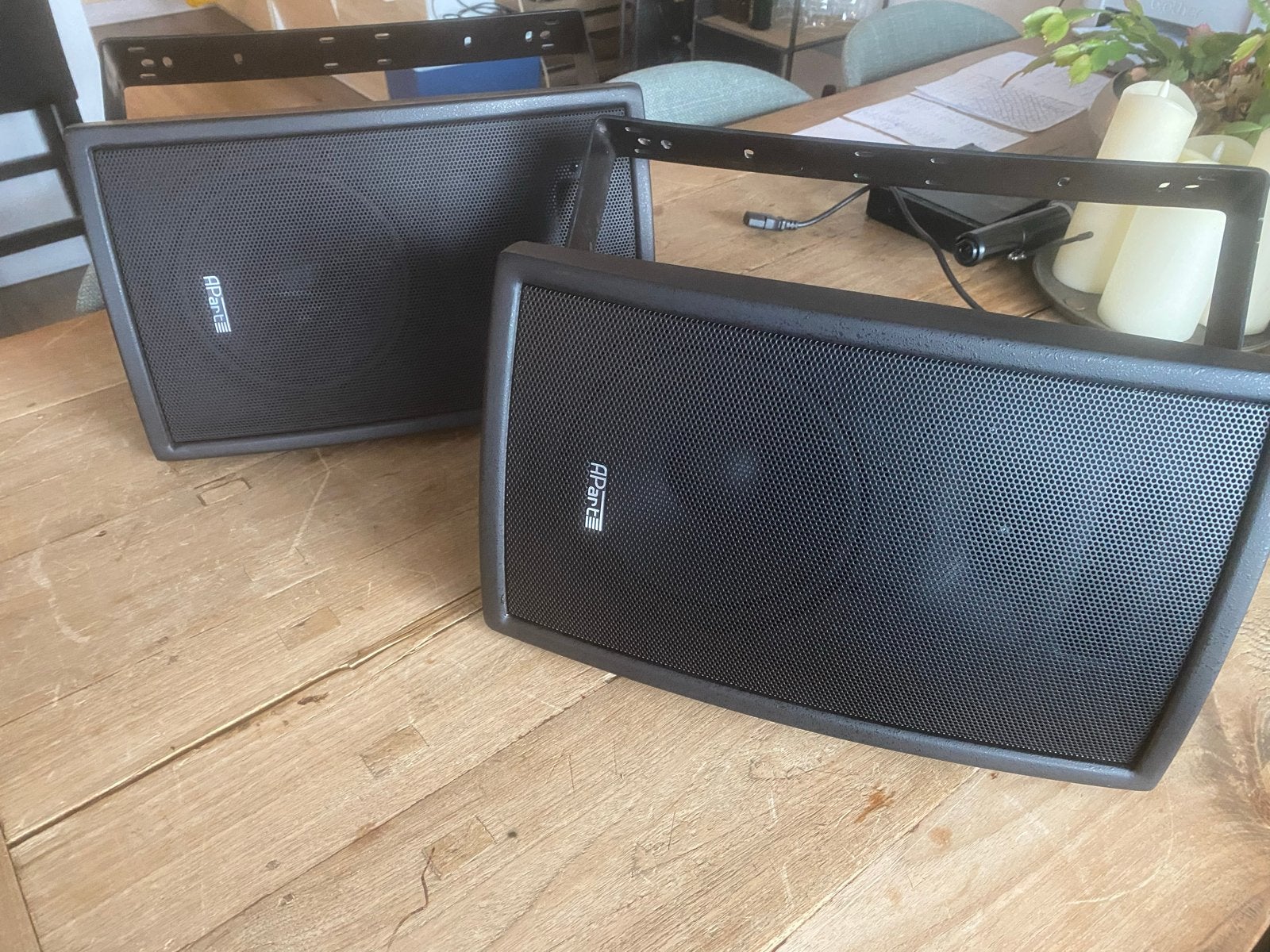 Apart MASK8F-BL 8 inch 230W/8 Ohm speakerset (2 stuks), Inclusief muurbeugels, Speakerset, Ophalen of Verzenden, Zo goed als nieuw