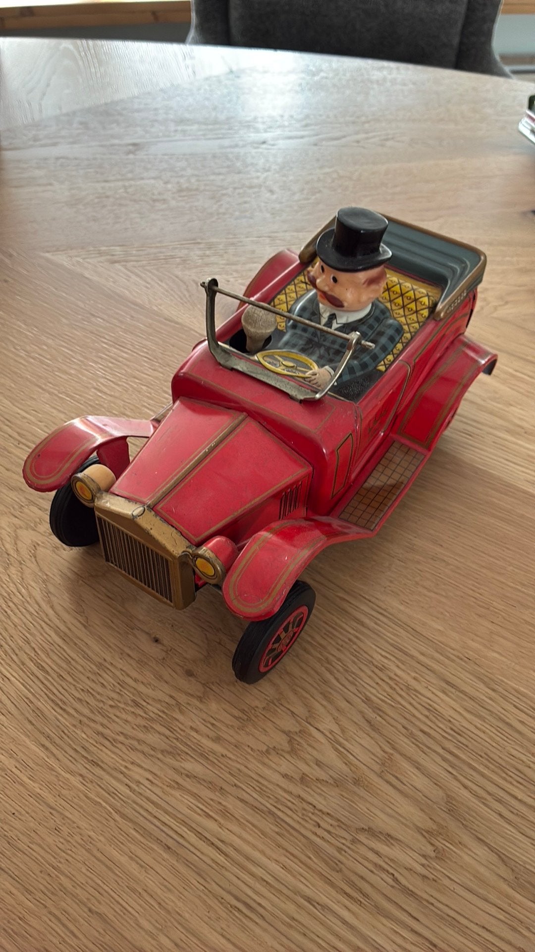Oude blikken wagen, Ophalen