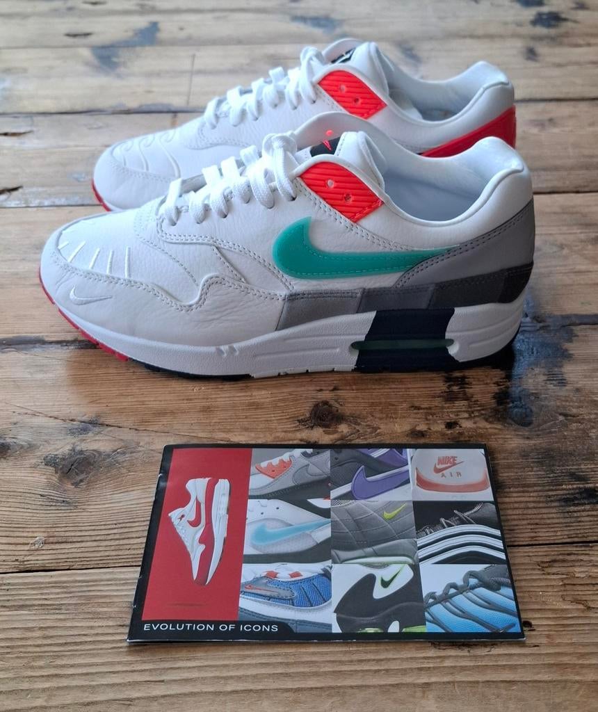 Nike Air Max 1 "Evolution of Icons" Maat 38.5, Wit, Nike, Nieuw, Ophalen of Verzenden
