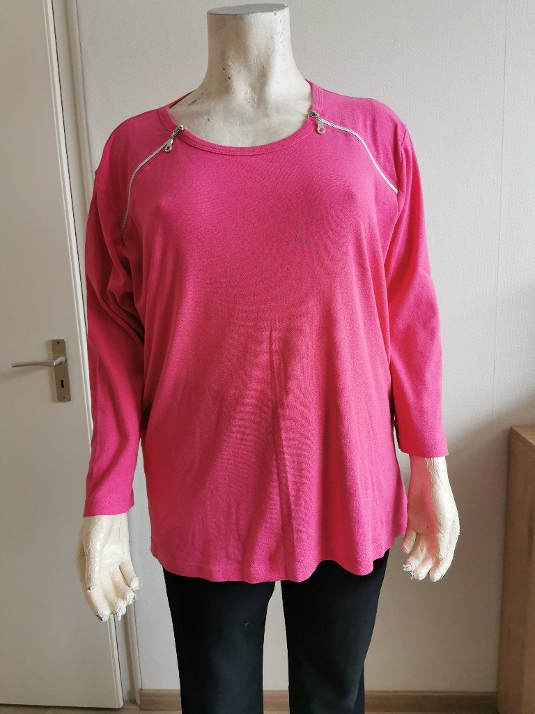 363 .. gave tuniek met ritsen maat 52 - 54 ??, Ophalen of Verzenden, Zo goed als nieuw, Roze, Blouse of Tuniek