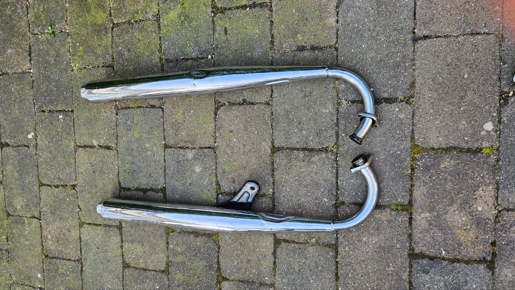 Set uitlaten Yamaha AS3 125cc twin zeldzaam, Motoren, Ophalen of Verzenden, Gebruikt