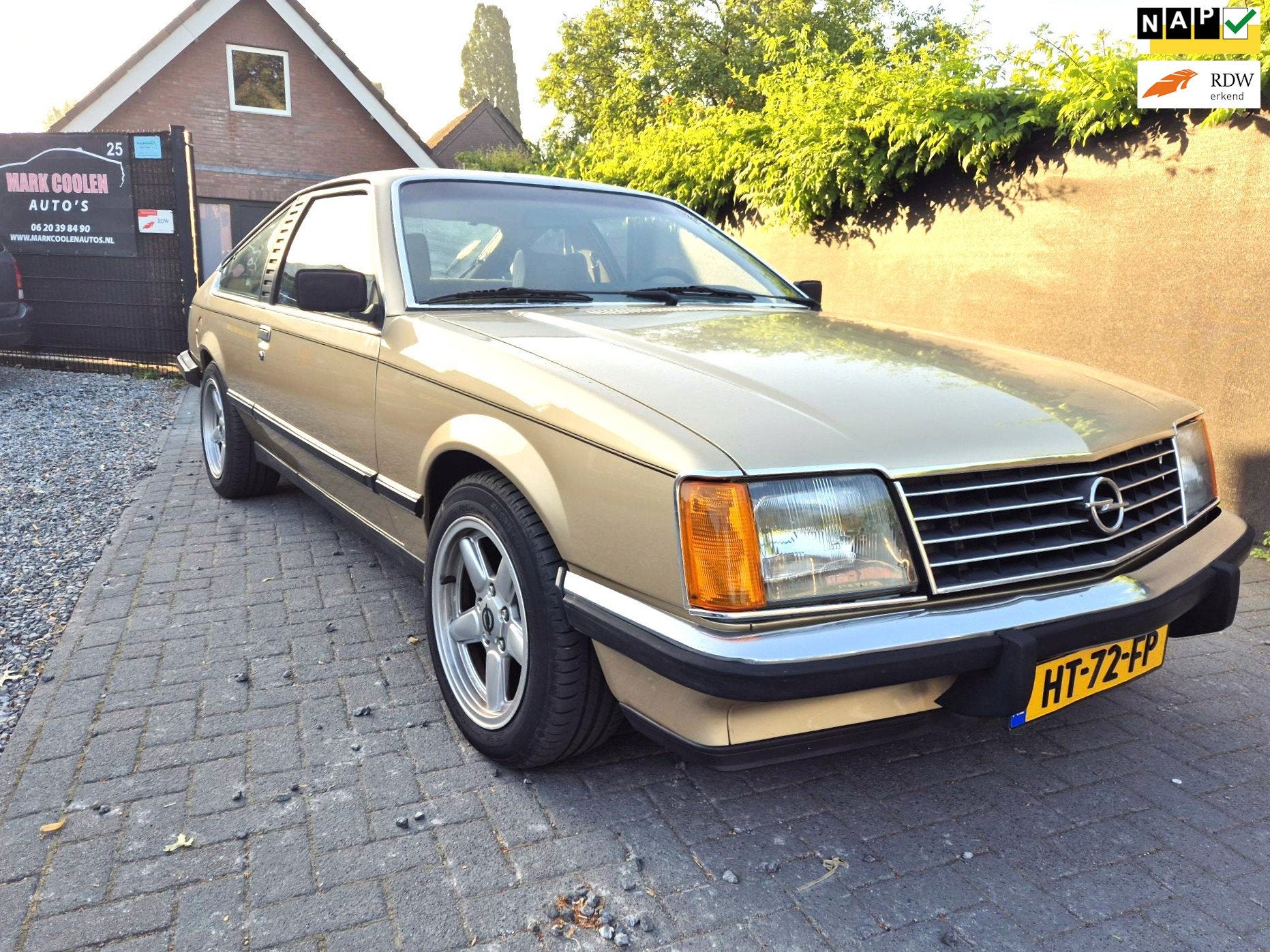 Opel MONZA SC Automaat Schuif/ kantel dak Lm Trekhaak 46691, Auto's, Automaat, Gebruikt, Overige carrosserieën, Bruin