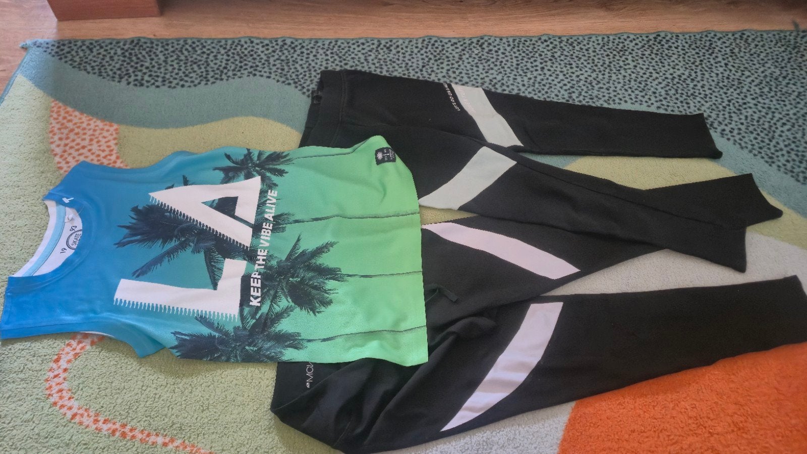 H&M Leggings & Nieuw Sporttopje Maat 134/140, Ophalen, Gebruikt, H&M, Meisje