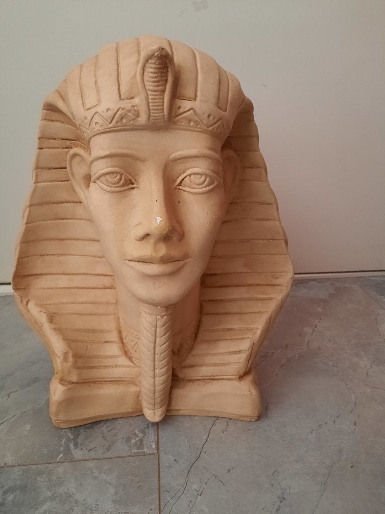 Egyptisch beeld 30 cm hoog 30 cm breed, Ophalen of Verzenden