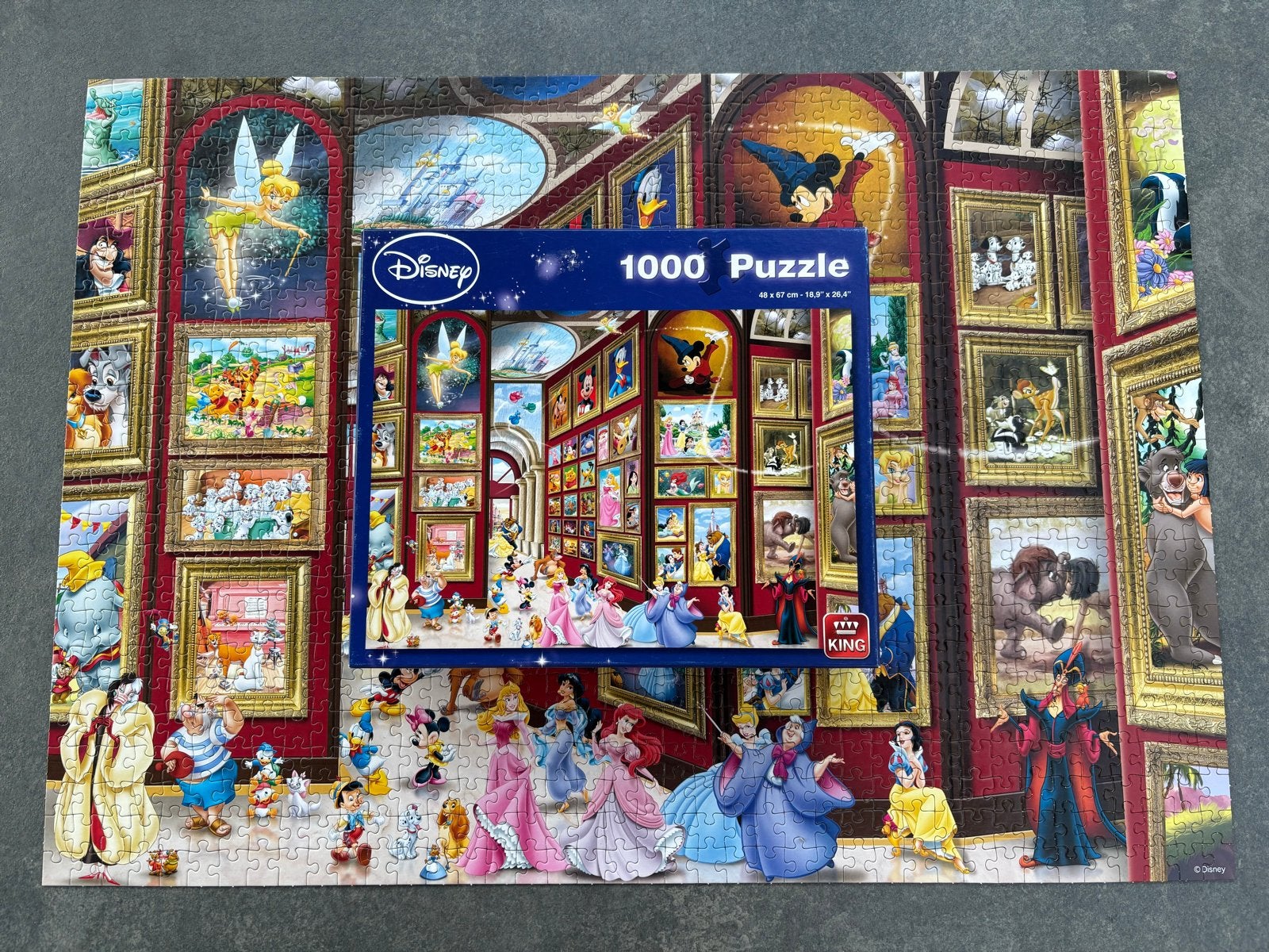 King Disney 1000 stukjes puzzel Disney Gallery Museum!, Ophalen of Verzenden, 500 t/m 1500 stukjes, Zo goed als nieuw, Legpuzzel