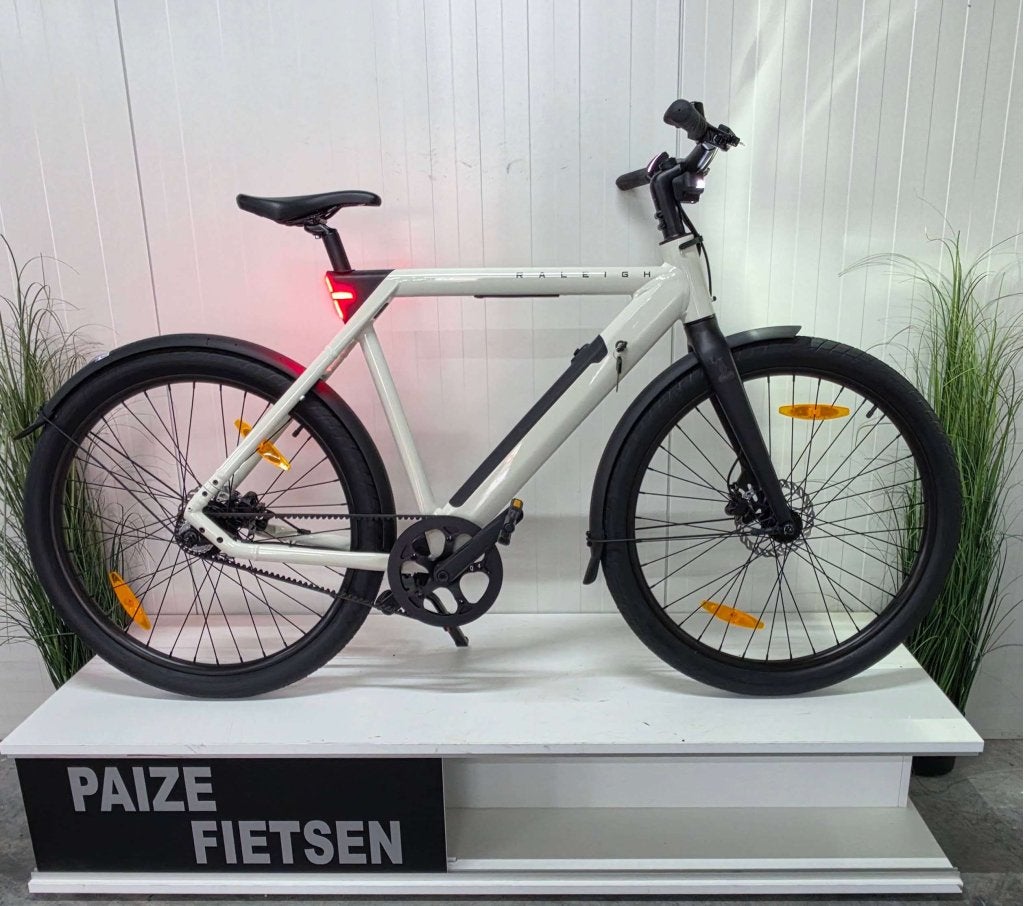 Raleigh one off Elektrische fiets frame hoogte 28 cm 27803, Niet ingevuld, Ophalen of Verzenden, Zo goed als nieuw, 50 km per accu of meer