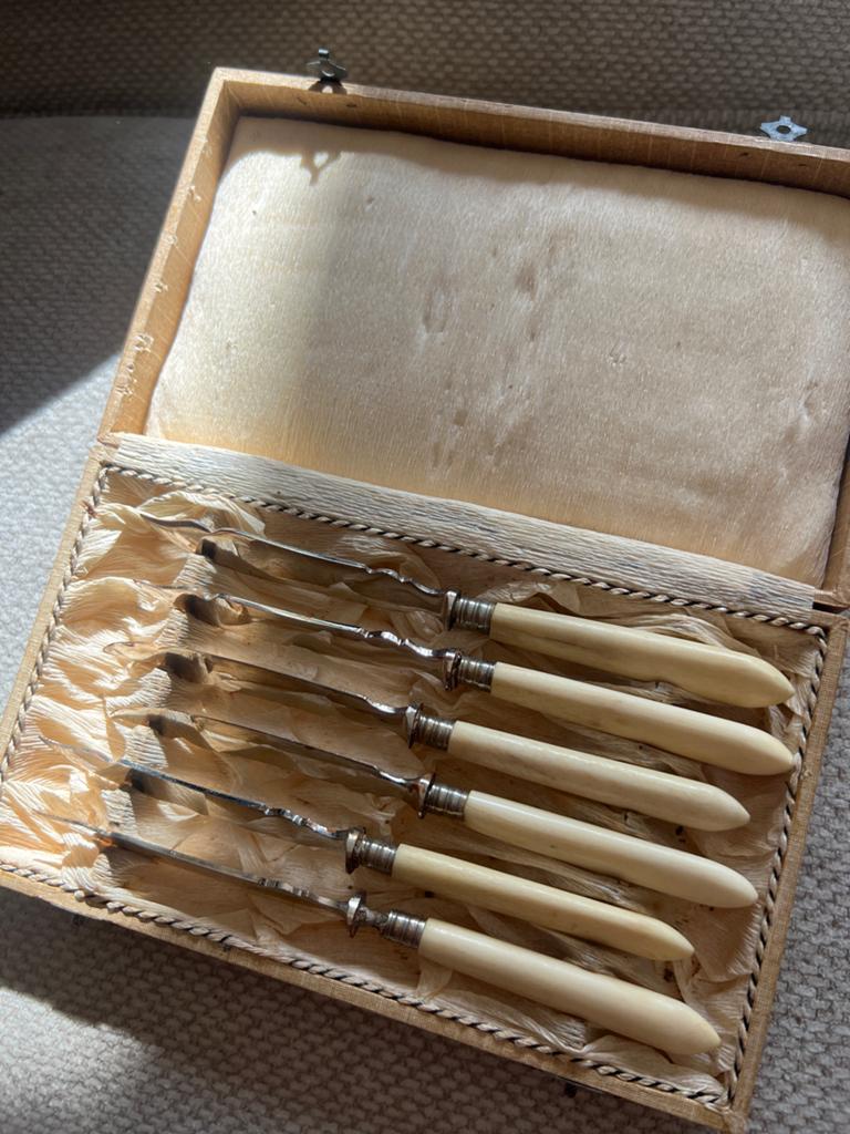 Antieke dessertmessen set in originele doos, Ophalen of Verzenden