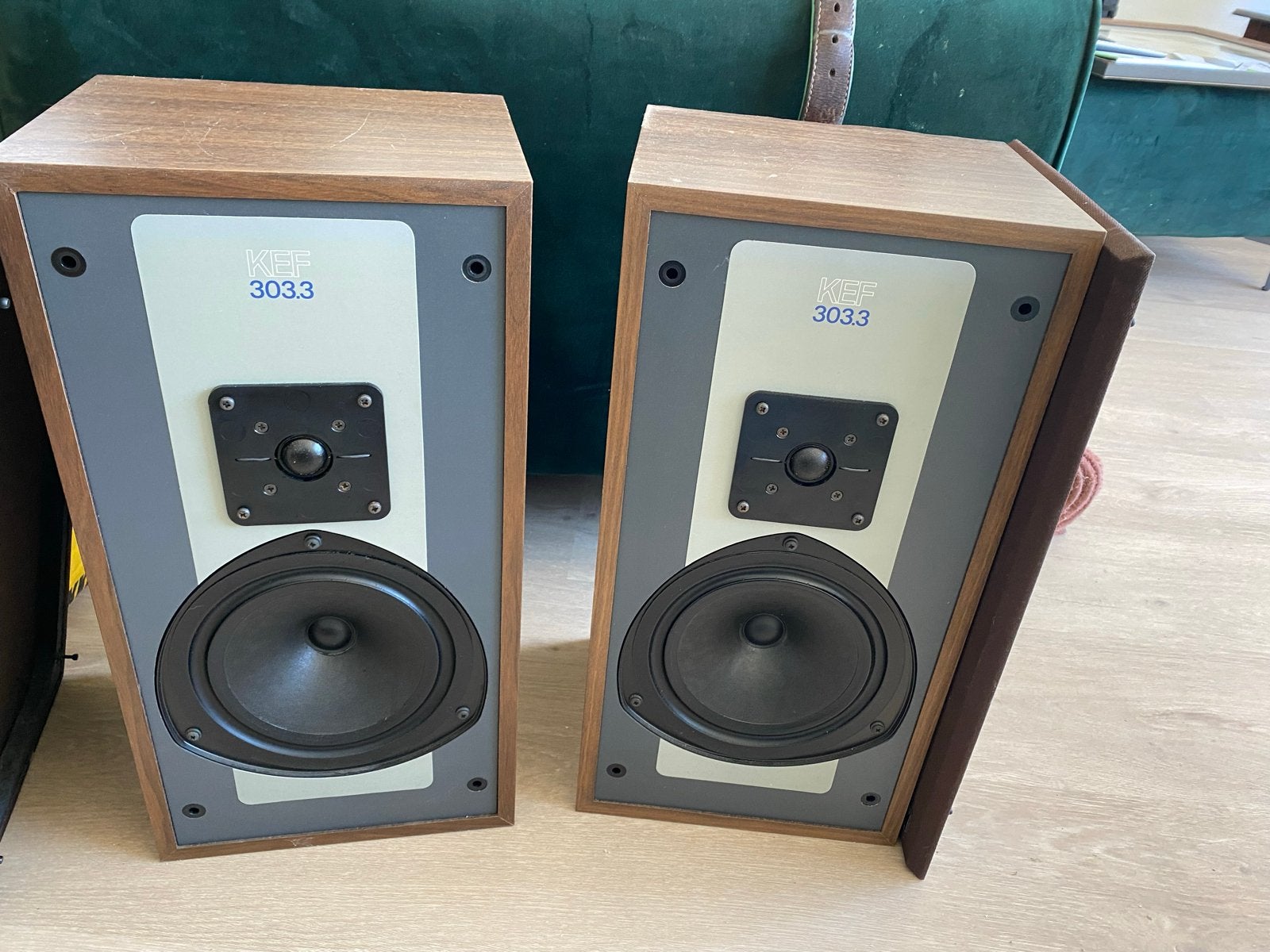 KEF 303.3 Boekenplank Speakers - Vintage Hifi Geluid
