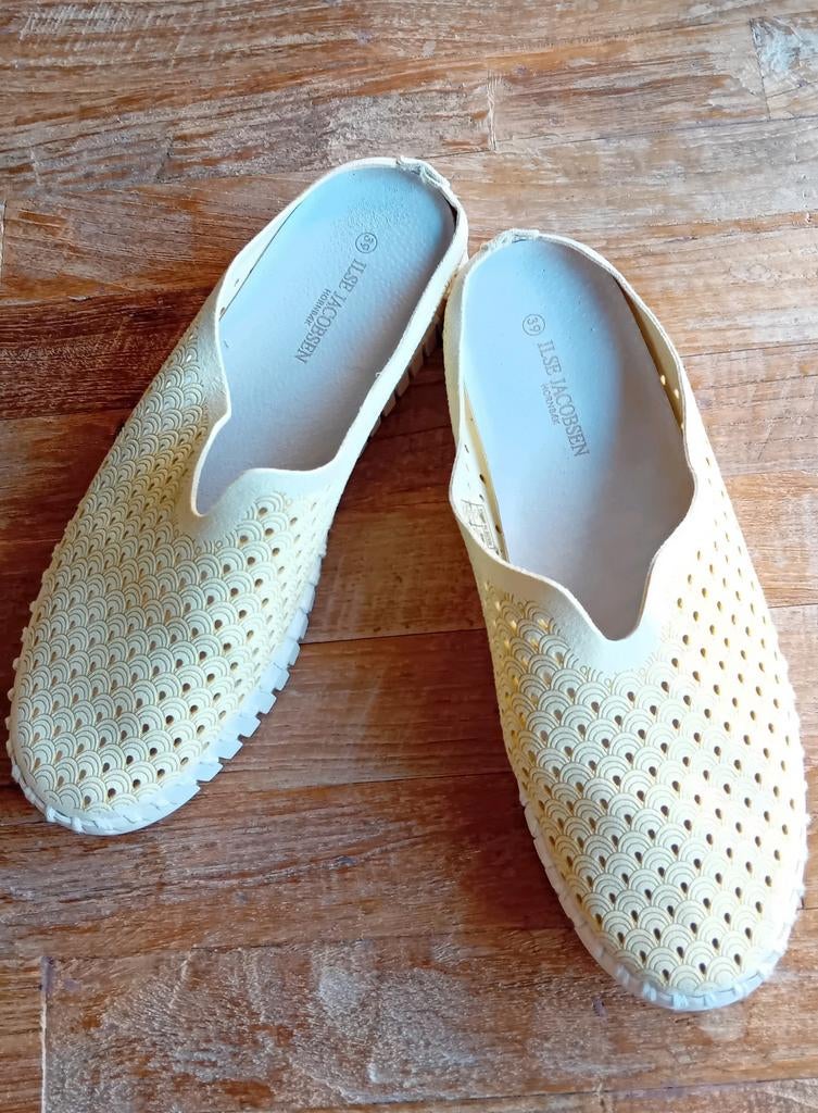 Ilse Jacobsen Tulip sneakers instappers zachtgeel 39, Instappers, Geel, Ophalen of Verzenden, Ilse Jacobsen