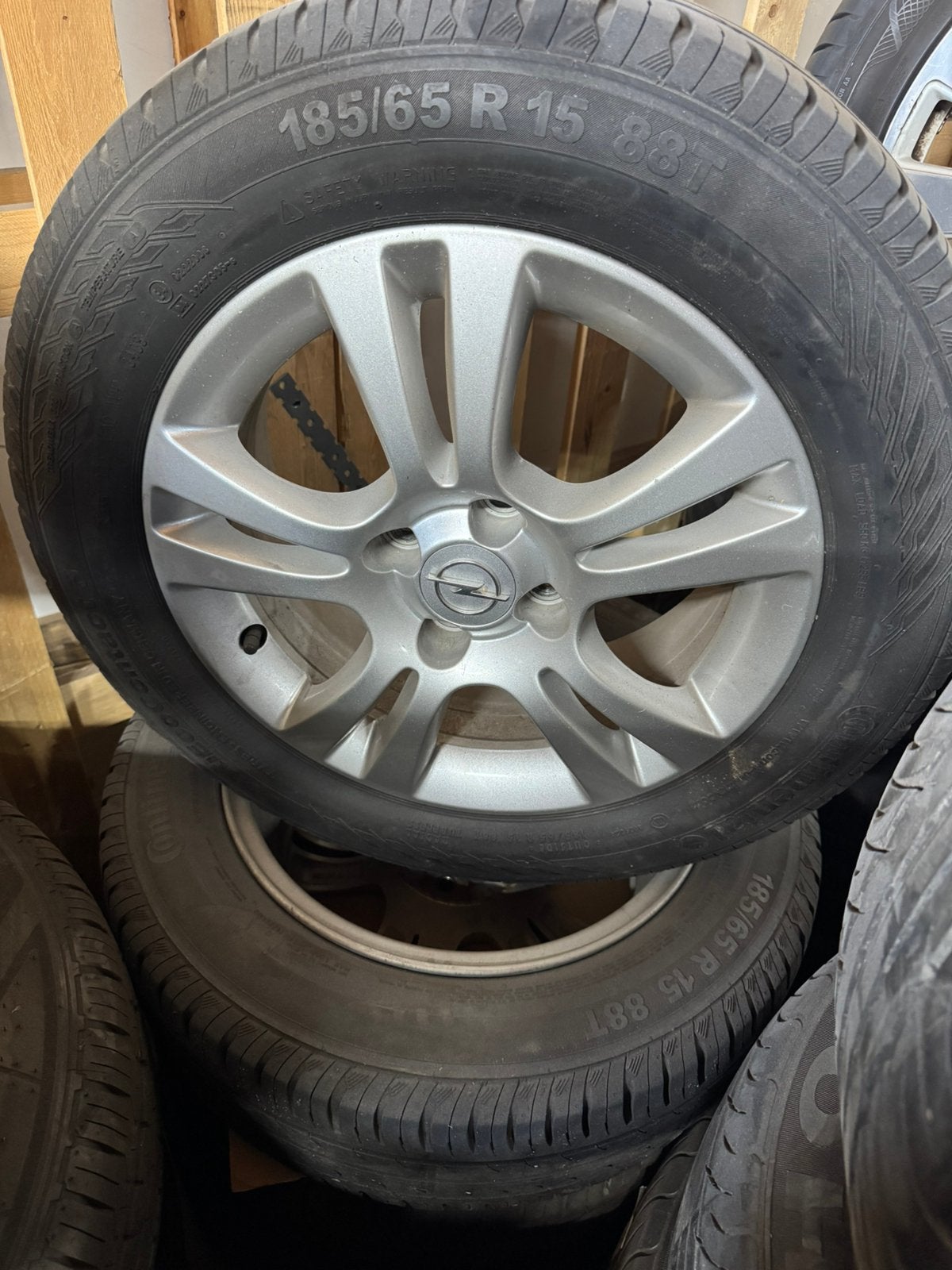 15” Originele Opel Corsa Velgen met Zomerbanden 185/65/15, Auto-onderdelen, Banden en Velgen, 19 inch, Banden en Velgen, Nieuw