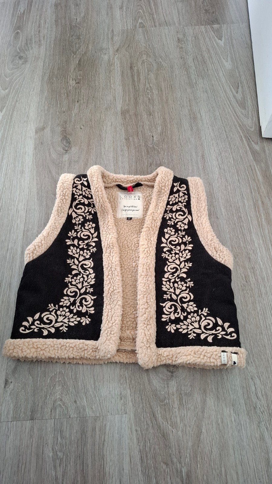 Looxs Gilet Maat 116/128 - Zo goed als nieuw, Ophalen, Overige typen, Meisje, Zo goed als nieuw