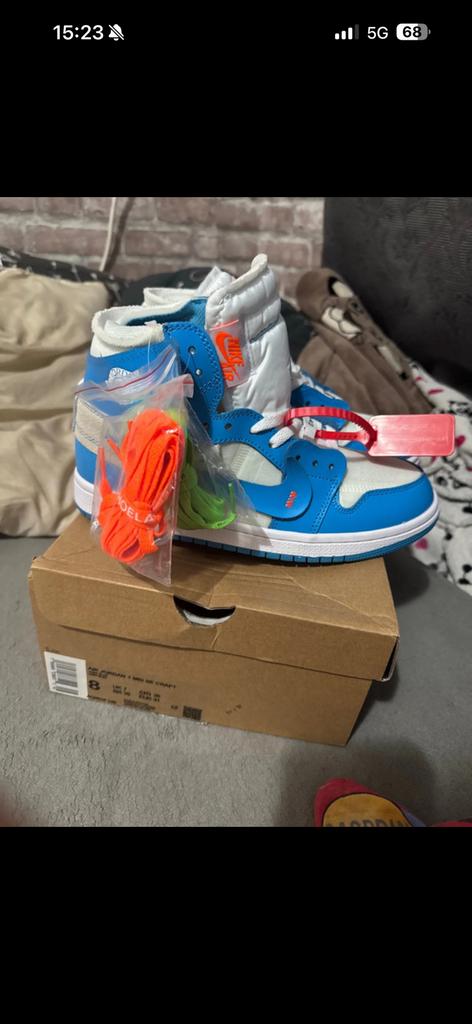 Air jordan 1 off white, Blauw, Nieuw, Ophalen of Verzenden, Sneakers of Gympen