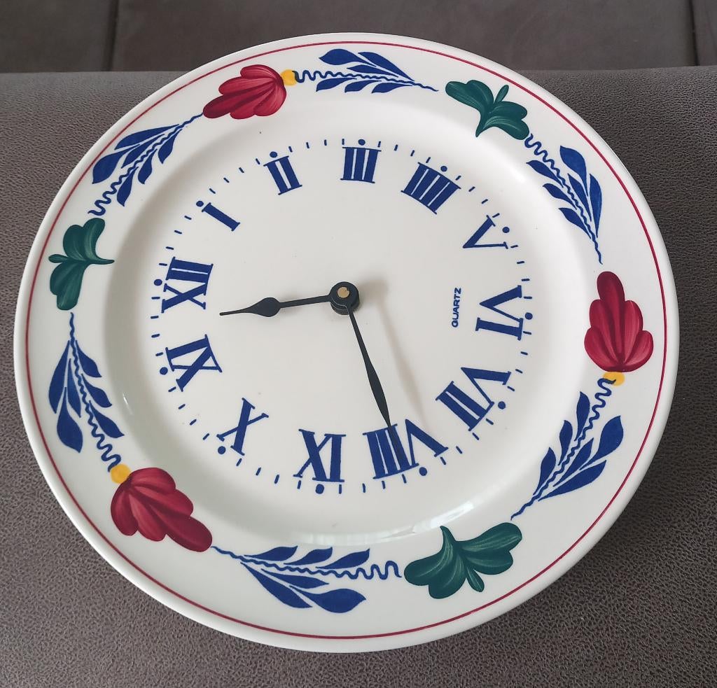 boerenbont keuken/wandklok, Huis en Inrichting, Overige typen, Ophalen of Verzenden, Zo goed als nieuw, Aardewerk