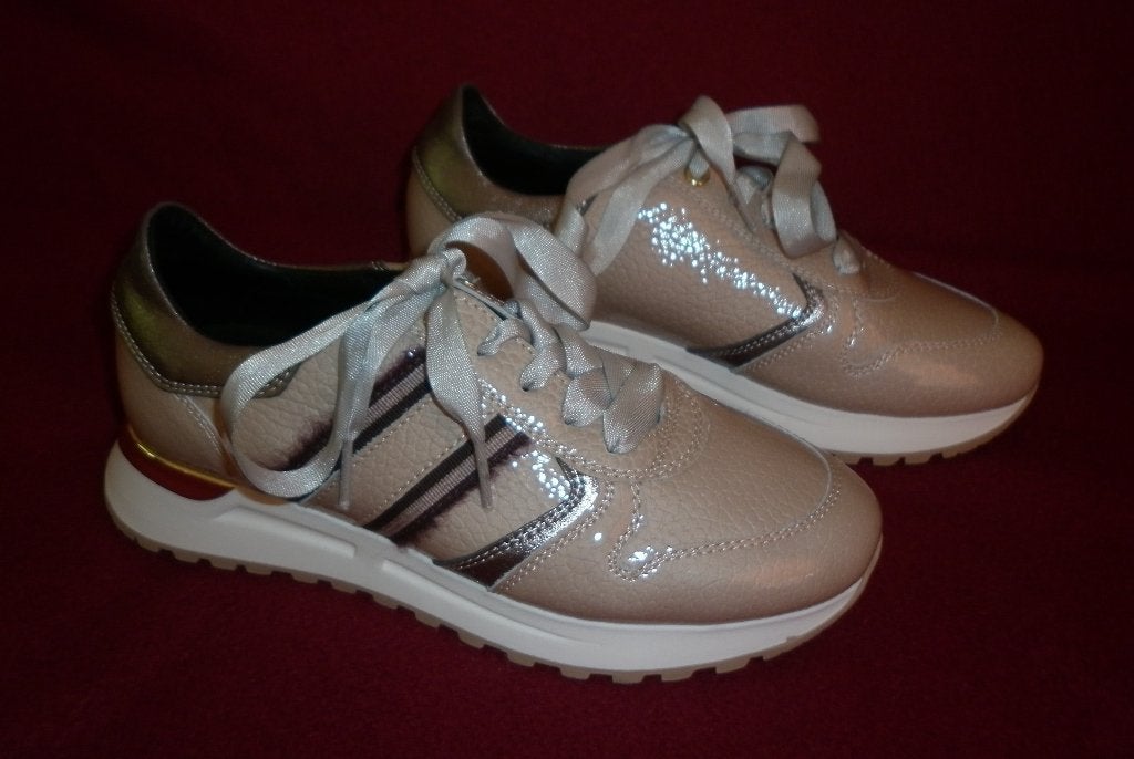 sneakers   maat : 36    merk : DLsport, Ophalen of Verzenden, Grijs, Sneakers of Gympen, Zo goed als nieuw