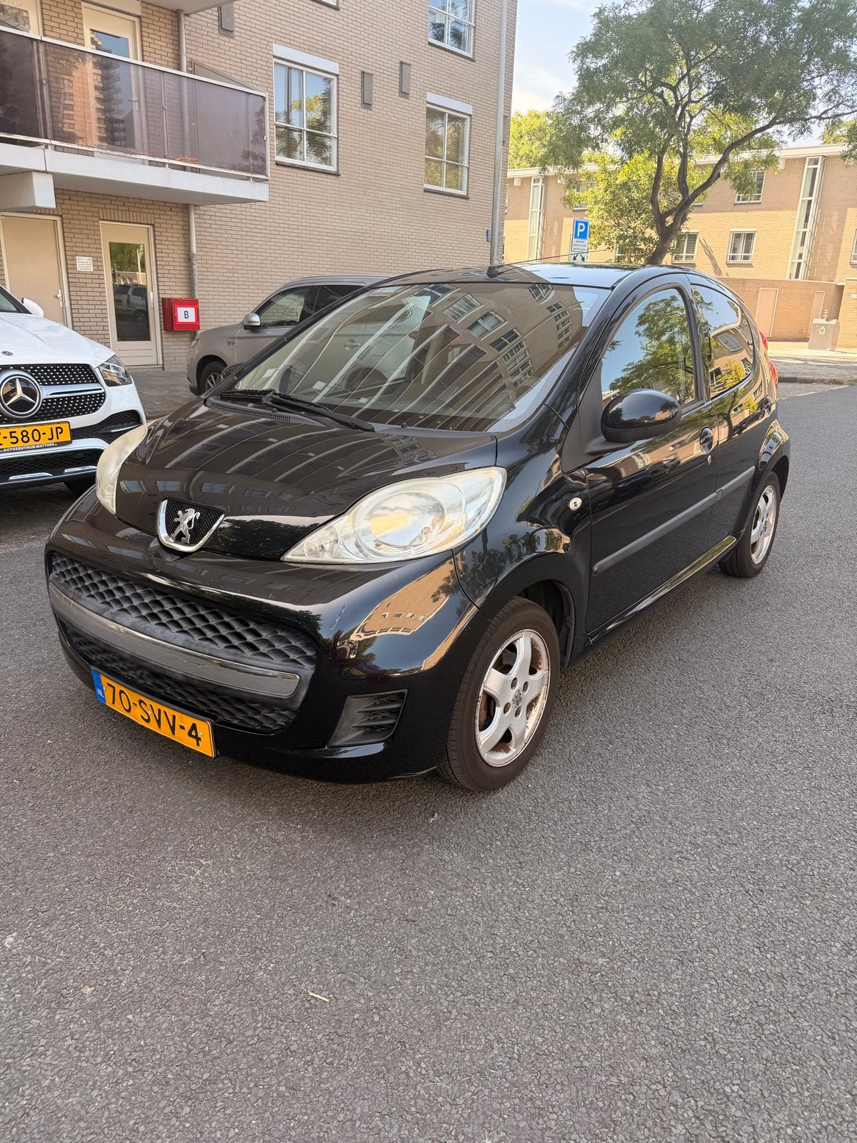 Peugeot 107 1.0 12V 5DR 2012 Zwart, Voorwielaandrijving, 4 stoelen, Origineel Nederlands, Handgeschakeld