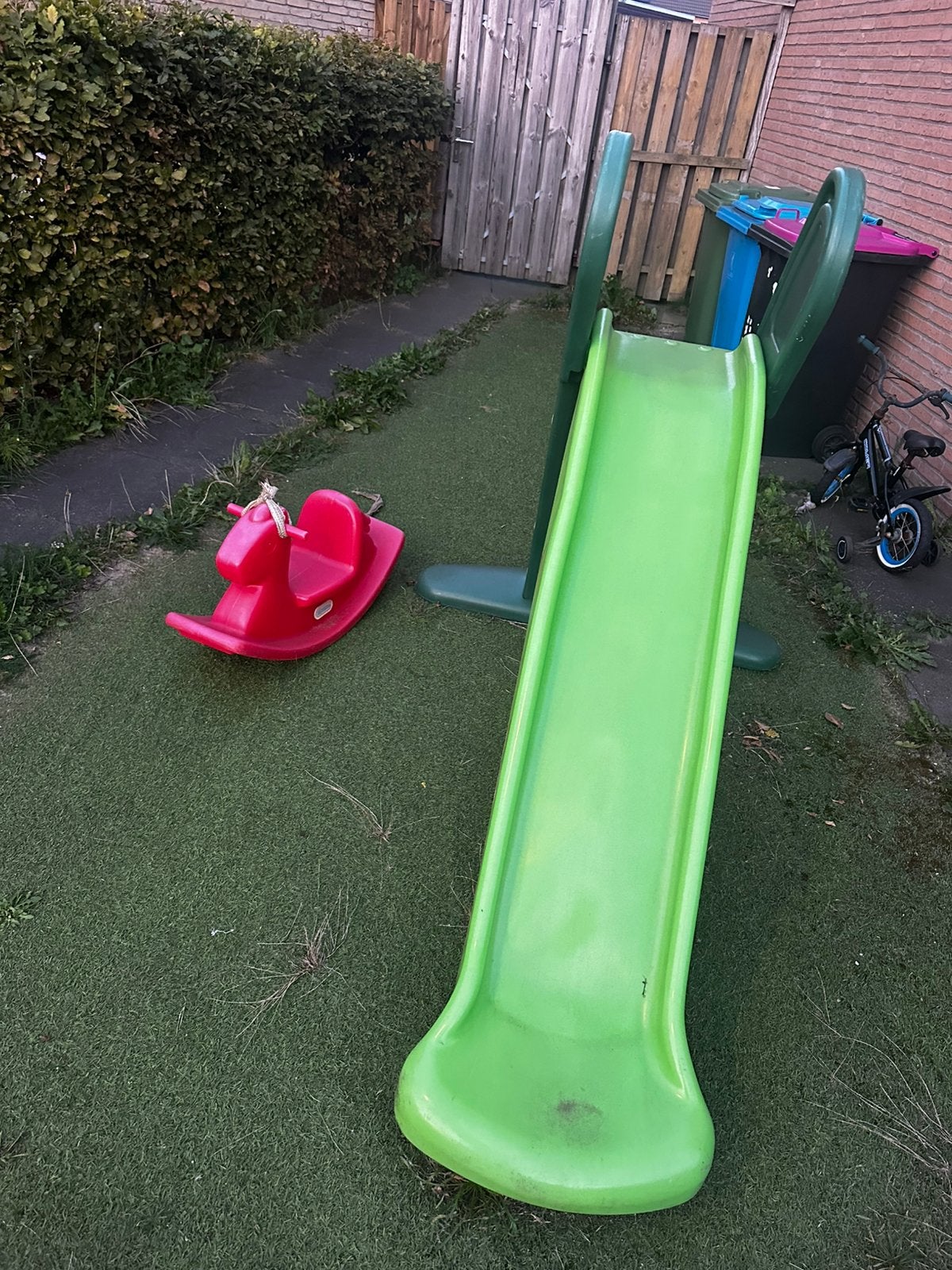 Glijbaan en Schommelpaard GRATIS ophalen, Kinderen en Baby's, Ophalen, Gebruikt, Glijbaan