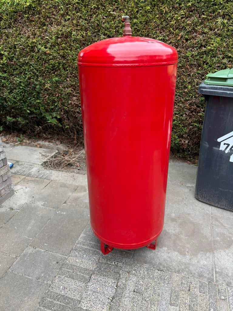 Expantievat 200 liter, 40 liter of meer, Ophalen, Gebruikt, 75 cm of meer